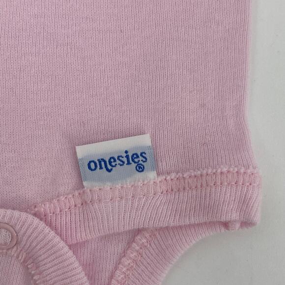 Gerber Sleeveless onesie 19-26 LBS - Picture 2 of 7